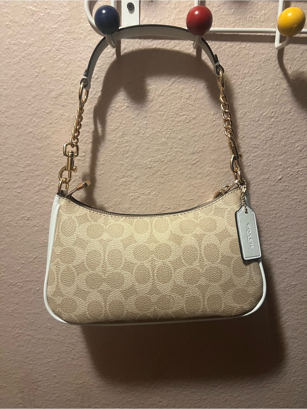 Coach Beige Signature Canvas Shoulder Bag with White Trim - Picture 3 of 3